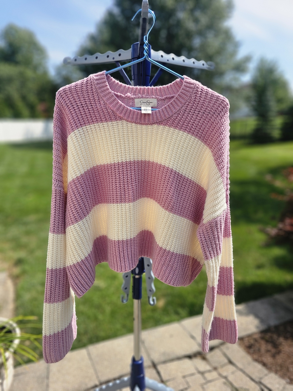Jessica Simpson - Mauve & Cream Striped Cropped Crew Sweater